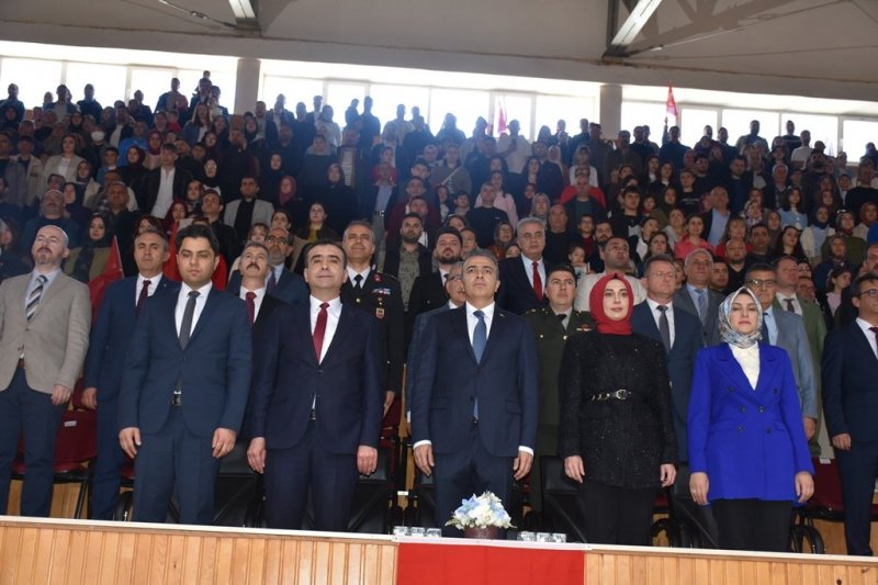 Karaman'da 23 Nisan Coşkusu: Etkinliklerle Dolu Kutlama - Görsel 2