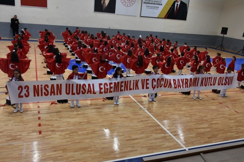 Karaman'da 23 Nisan Coşkusu: Etkinliklerle Dolu Kutlama