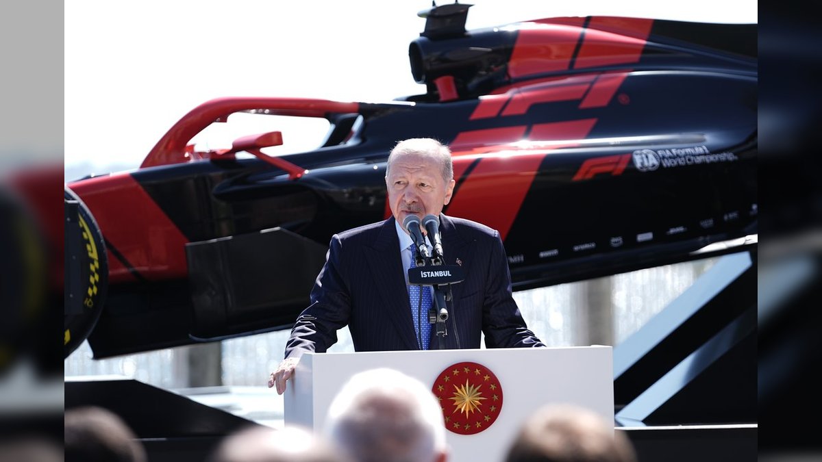 Erdoğan: İstanbul Park, 2027-2031 arası F1'e ev sahipliği yapacak