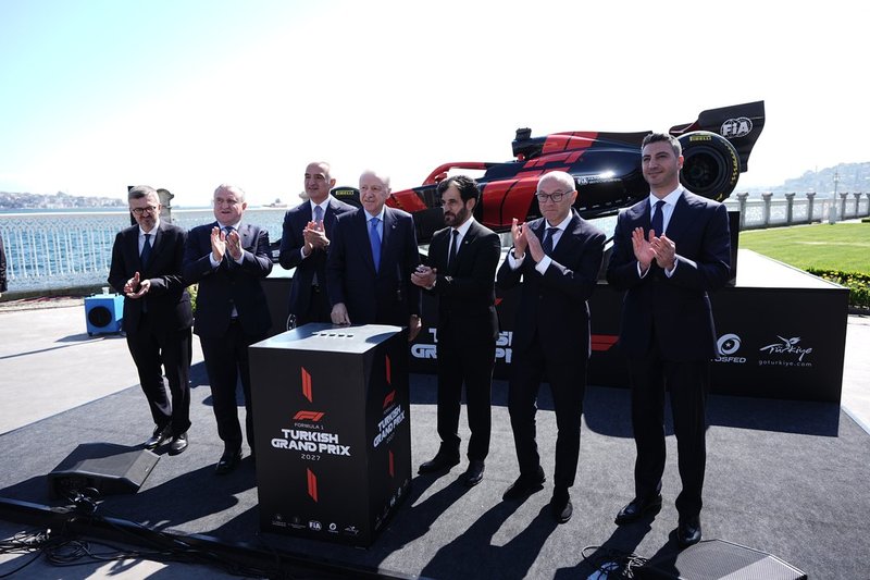 Erdoğan: İstanbul Park, 2027-2031 arası F1'e ev sahipliği yapacak - Görsel 1