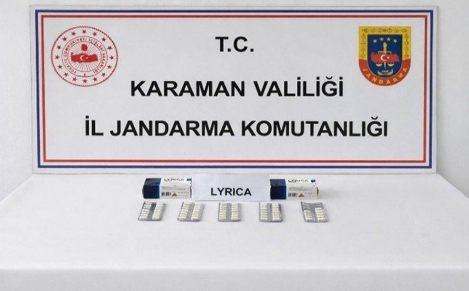 Karaman Valiliği: 43 Firari Yakalandı, Uyuşturucu ve Silah Ele Geçirildi - Görsel 1