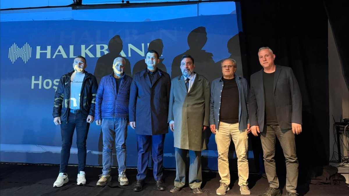 Ermenek'te 'Firavunla Yüzyüze' Tiyatrosu Duygusal Anlar Yaşattı
