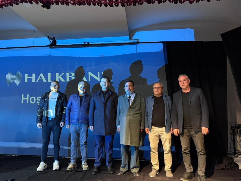Ermenek'te 'Firavunla Yüzyüze' Tiyatrosu Duygusal Anlar Yaşattı - Görsel 1