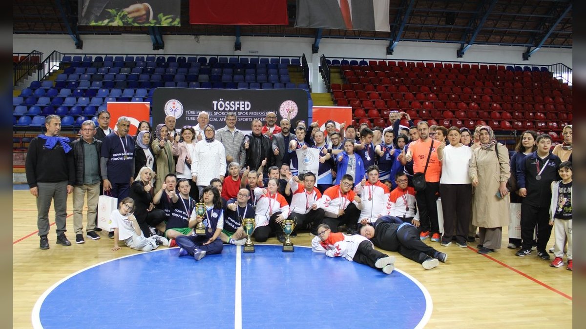 Kütahya'da Özel Sporcular Basketbol Şampiyonası Tamamlandı