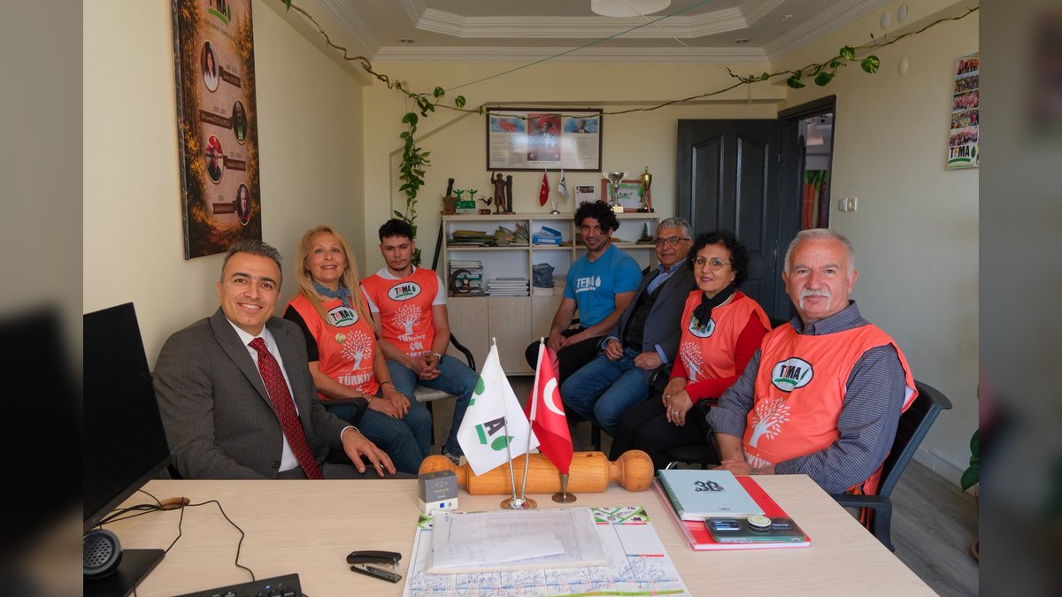Vali Çiçek'ten TEMA Vakfı'na Ziyaret: Çevre Çalışmaları Değerlendirildi