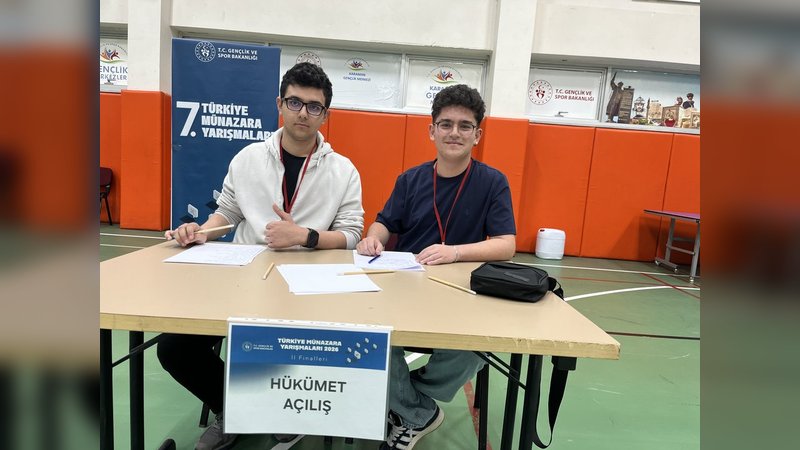 Karaman Gençlik Merkezi'nden Münazara Yarışması'na Tam Destek