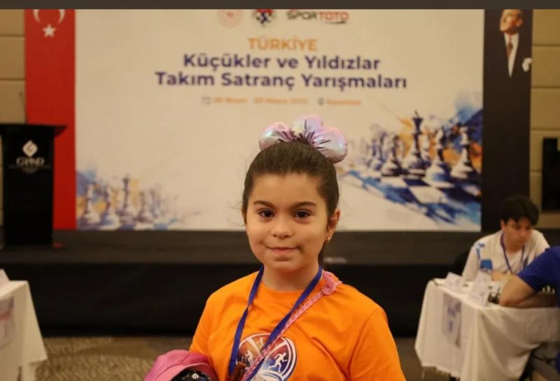 Türkiye Küçükler ve Yıldızlar Satranç Yarışması'nda 4. Tur Sona Erdi - Görsel 2