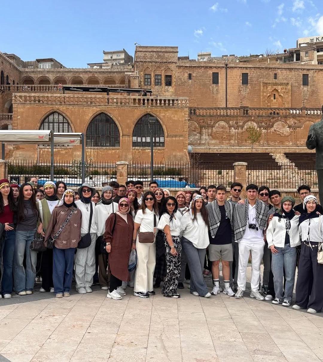 İrfan Ataseven Anadolu Lisesi Öğrencileri Güneydoğu'nun Tarih ve Kültürünü Keşfetti