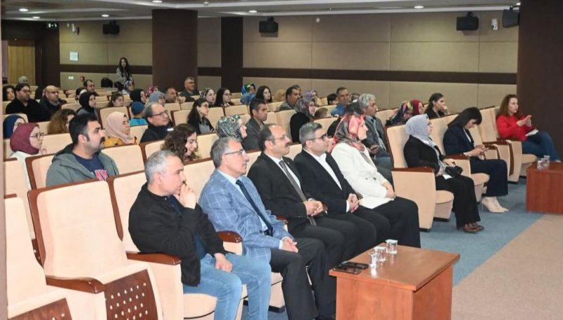 KMÜ'de Koruyucu Aile Çocukları İçin Oyun Terapisi Merkezi Açıldı - Görsel 2