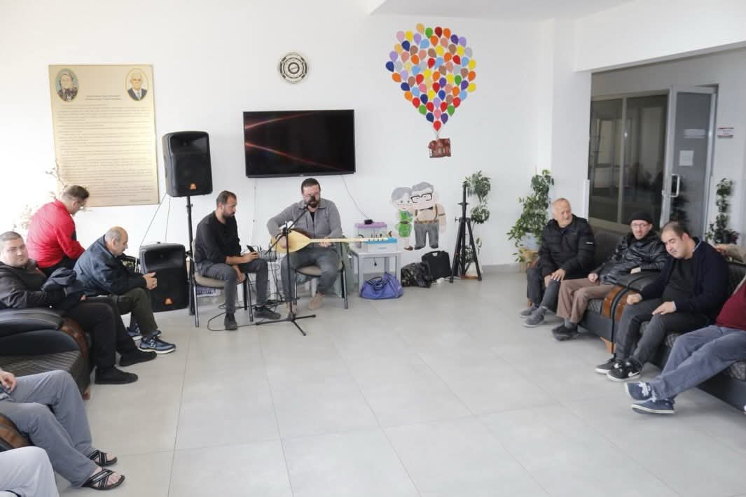 Karaman'da Engelliler Haftası'nda Yaşlılar ve Özel Gereksinimli Bireyler Buluştu