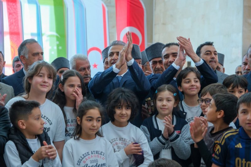 Karaman Valisi Çiçek, 6. Kitap Günleri'nin Açılışını Yaptı - Görsel 8