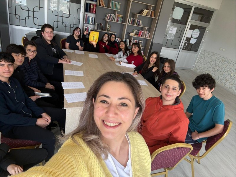 İrfan Ataseven Anadolu Lisesi'nde Kitap Okuma Kulübünde: 'Küçük Prens' 