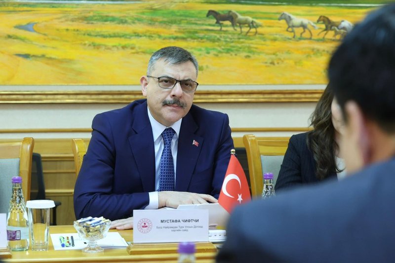 Bakan Çiftçi'den Moğolistan'a FETÖ Uyarısı: Kardeş Ülkelere Tehdit - Görsel 1
