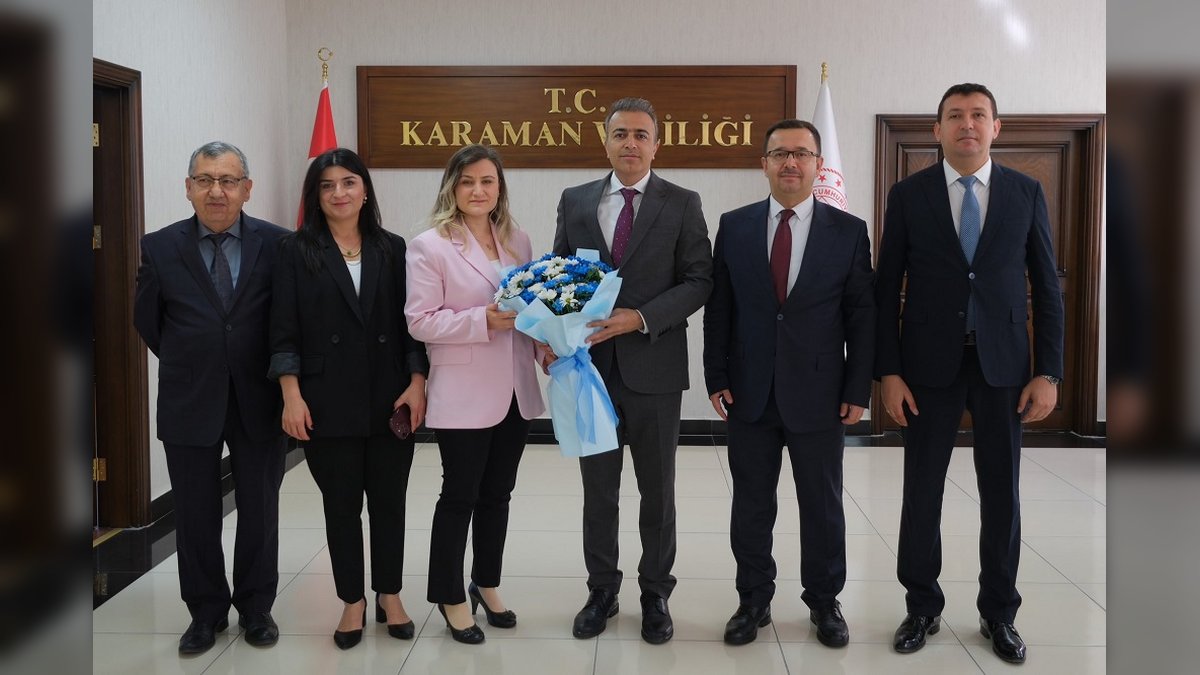 Vali Çiçek, SGK İl Müdürü ve Heyetini Ağırladı
