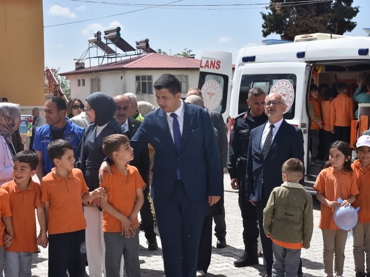 Ermenek'te Çocuklara Sağlıklı Yaşam ve Hijyen Eğitimi Verildi - Görsel 1
