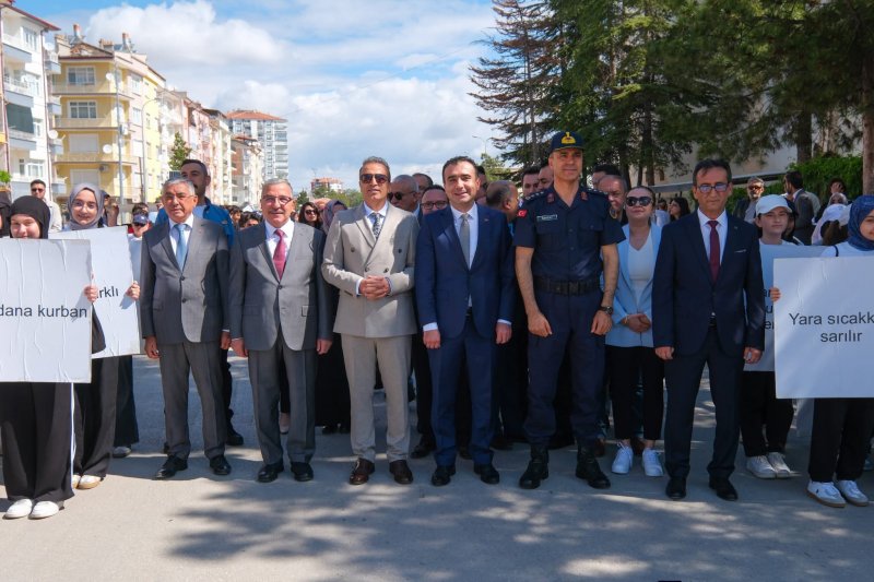 Karaman'da Atasözleri ve Deyimler, 2700 Öğrenciyle Canlandı - Görsel 4