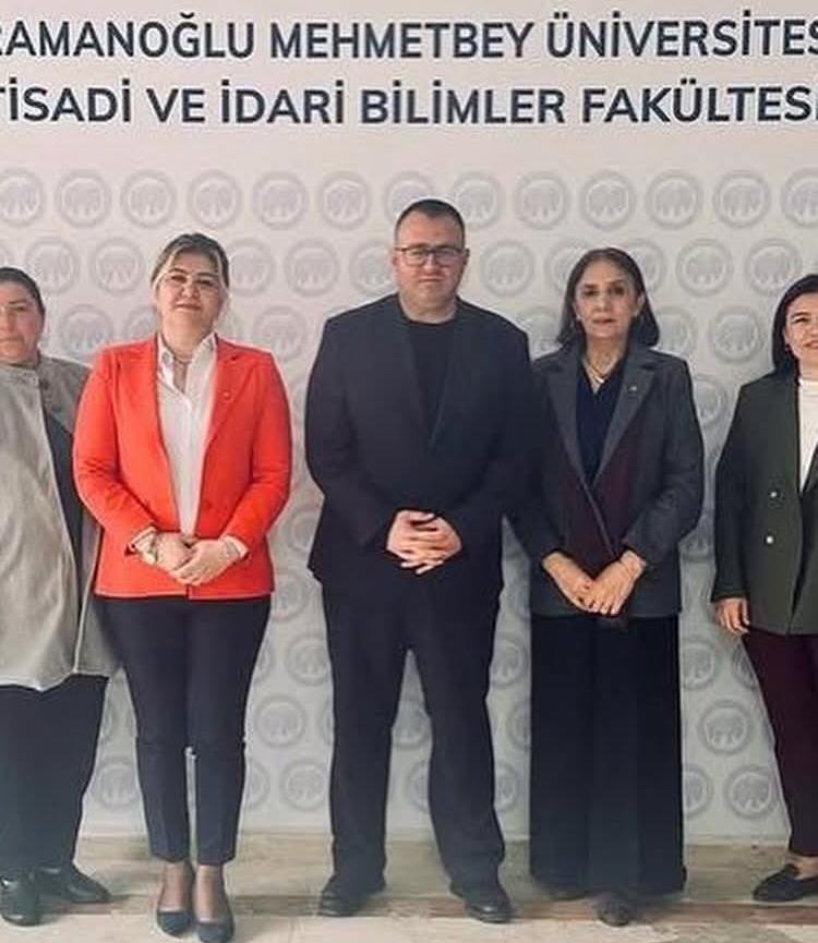 Karaman'da Kadın Girişimciler Öğrencilerle Buluştu, Deneyimlerini Paylaştı - Görsel 2