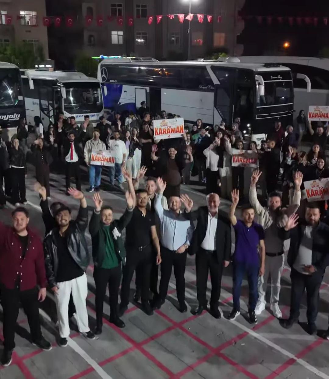 AK Parti Karaman'dan Kocaeli'ye Gençlik Şöleni Yolculuğu