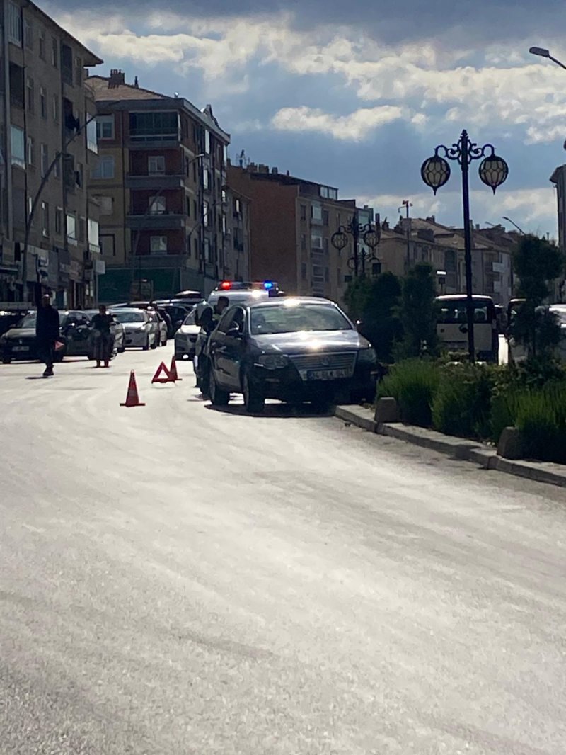 Karaman'da Trafik Kazası: Yaralanan Olmadı - Görsel 1