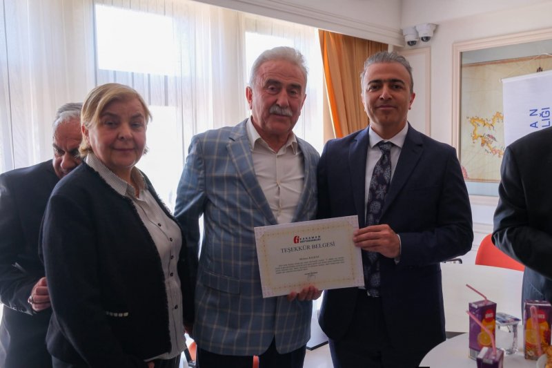 Karaman Valisi Çiçek'ten Vergi Rekortmenlerine Teşekkür - Görsel 2