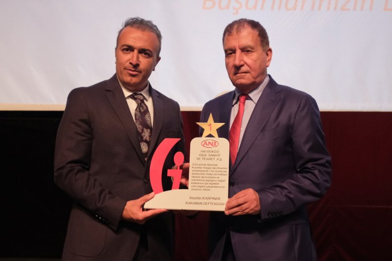 Karaman Valisi Çiçek'ten Vergi Rekortmenlerine Teşekkür - Görsel 3