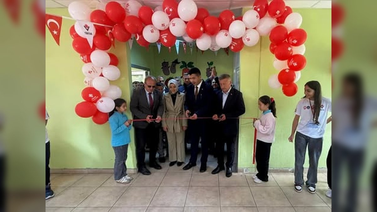 Ermenek Kaymakamı Çam, TÜBİTAK Bilim Fuarı Açılışına Katıldı