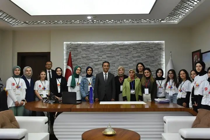 Karaman'da 'Mavi Kuş'un Rotası: Öğrenci ve Öğretmenler Buluşuyor - Görsel 4
