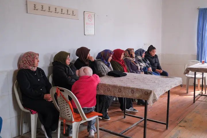 Vali Çiçek Köy Ziyaretlerinde Vatandaşlarla Buluştu - Görsel 3