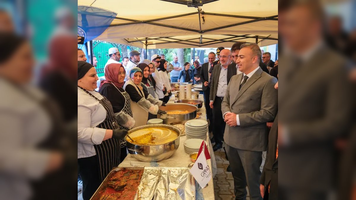 Karaman Valisi Çiçek, Türk Mutfağı Haftası Açılışında Yöresel Lezzetleri Tanıttı