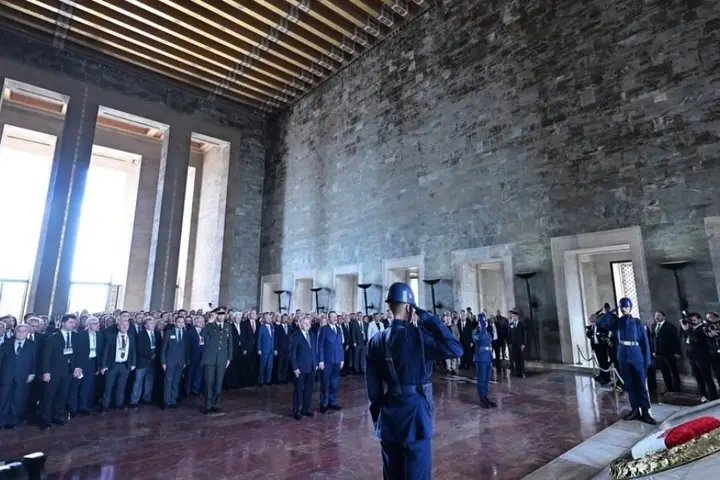 Karaman TSO'dan Anıtkabir Ziyareti: Üretim ve Kalkınma Vurgusu - Görsel 2