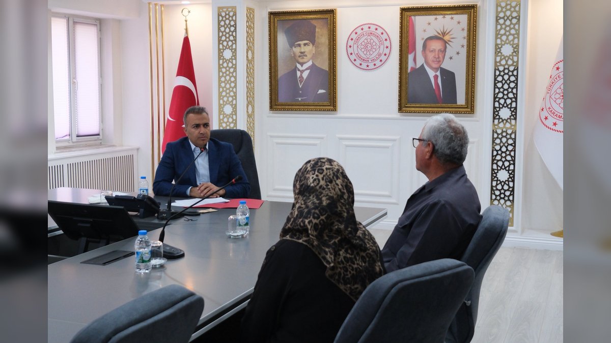 Karaman Valisi Çiçek, Halk Günü'nde Vatandaşlarla Buluştu