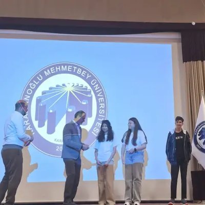Karaman'da Umre Ödüllü Siyer Yarışması'nda Dereceye Girenler Ödüllendirildi
