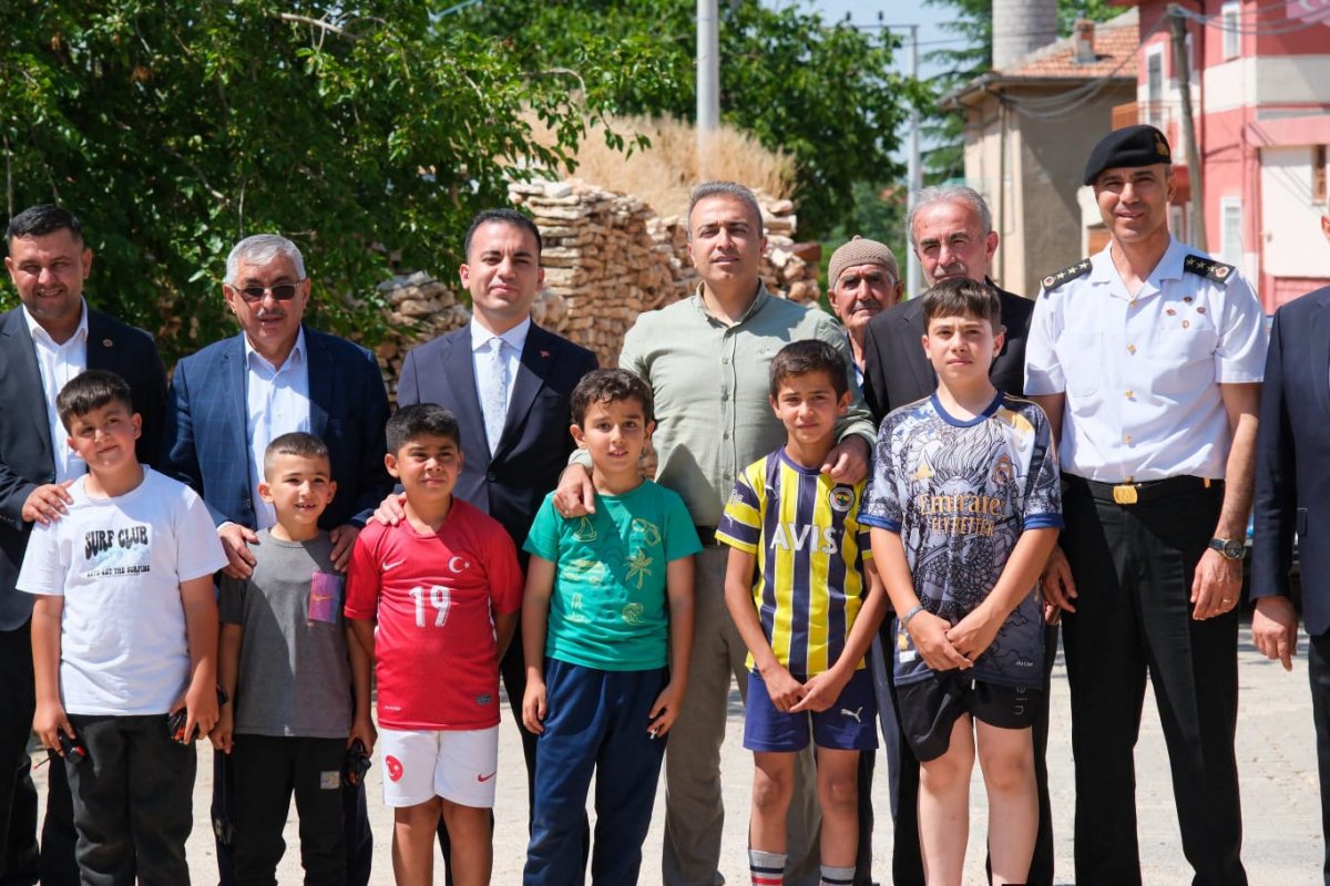 Vali Çiçek,Mecidiye,Karalgazi,Sinci,Kızılkuyu,Özyurt ve Akarköy Köylerini Ziyaret Etti