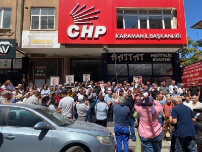 Evcen ve Çok Sayıda Partili CHP'den Toplu İstifa Etti ve Yeni Parti'ye Katıldı