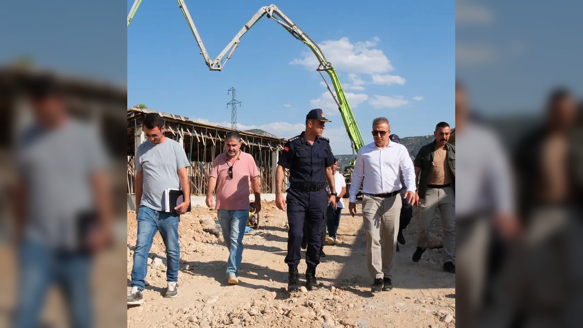 Vali Çiçek, Bucakkışla Jandarma Karakolu İnşaatını İnceledi