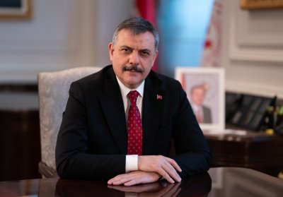 İçişleri Bakanı Çiftçi'den Kan Bağışı Çağrısı: Kızılay'a Destek