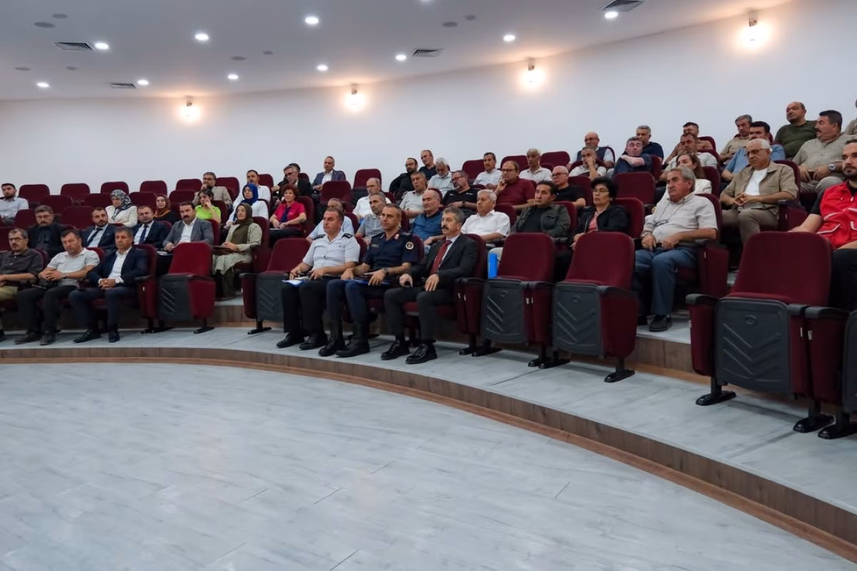 Karaman'da Sosyal Sorunlara Yönelik Kapsamlı Eylem Planı Toplantısı