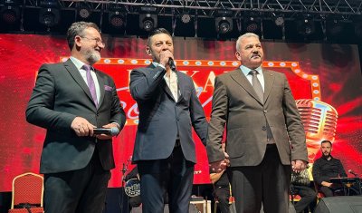 Akçaşehir Altın Elma Festivali Karaman'da Coşkulu Finalle Sona Erdi