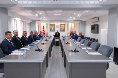 Karaman'da Eğitim Güvenliği Toplantısı: Çocuklar İçin Güvenli Ortam Vurgusu