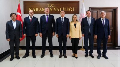 AK Parti Grup Başkanvekili Abdulhamit Gül, Karaman Valiliği'nde Kent Projelerini Değerlendirdi