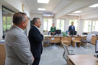 Karaman Valisi Çiçek, Kamu Kurumlarını Ziyaret Ederek İncelemelerde Bulundu