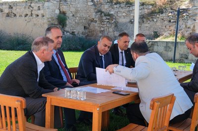 Karaman Valisi Çiçek, Panorama Tanıtım Merkezi Projesi'ni Karaman Kalesi'nde İnceledi