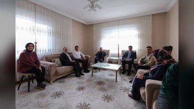 Karaman Valisi Çiçek'ten Gazi Savaş Demir ve Ailesine Anlamlı Ziyaret
